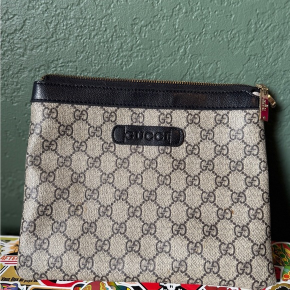 Gucci Beige and Black GG Pattern Tote - Picture 3 of 5